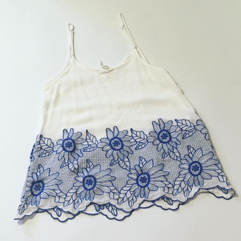 Stitch Fix embroidered Floral Top boho - Picture 2 of 6